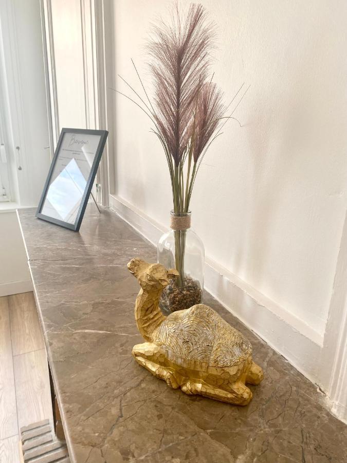 * Le Droma D'or * Confort * Centre-ville Apartment Calais
